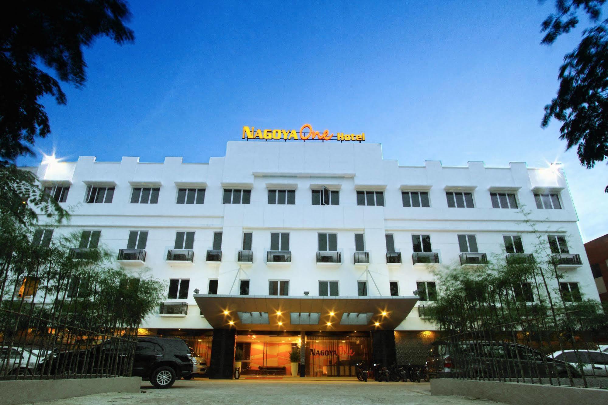 Nagoya One Hotel Екстер'єр фото