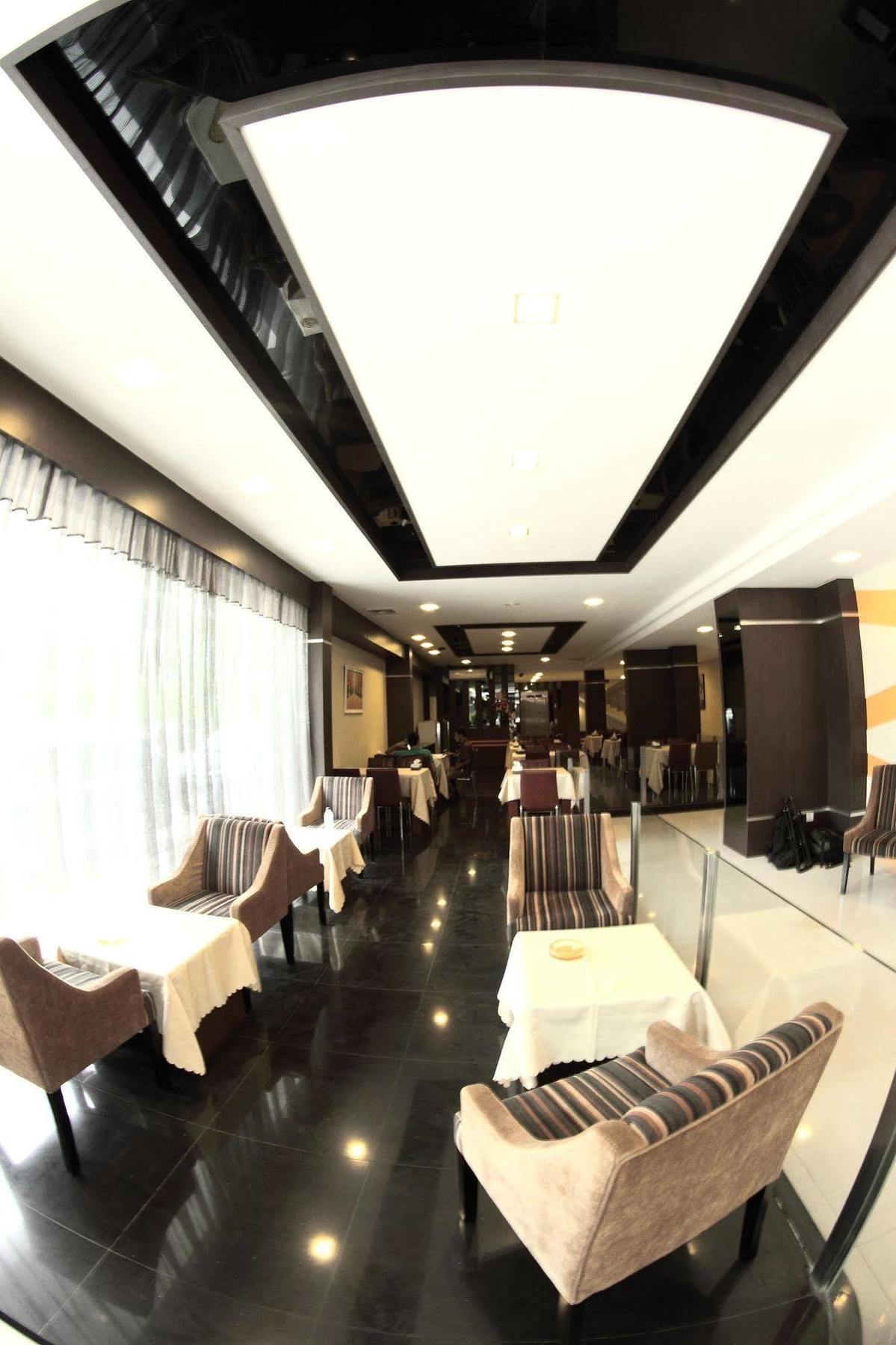 Nagoya One Hotel Екстер'єр фото