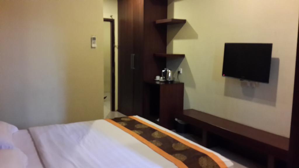 Nagoya One Hotel Екстер'єр фото